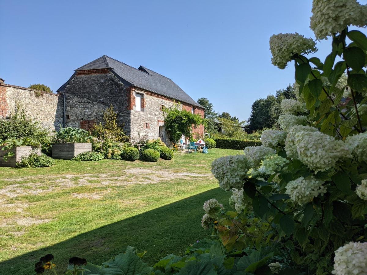 La Grange de Dourlers Bed and Breakfast Buitenkant foto