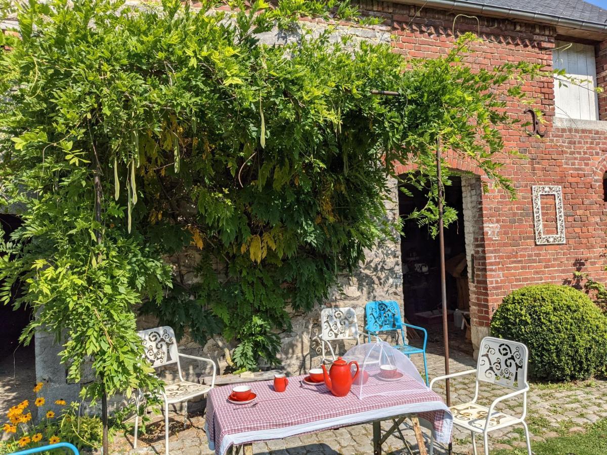 La Grange de Dourlers Bed and Breakfast Buitenkant foto