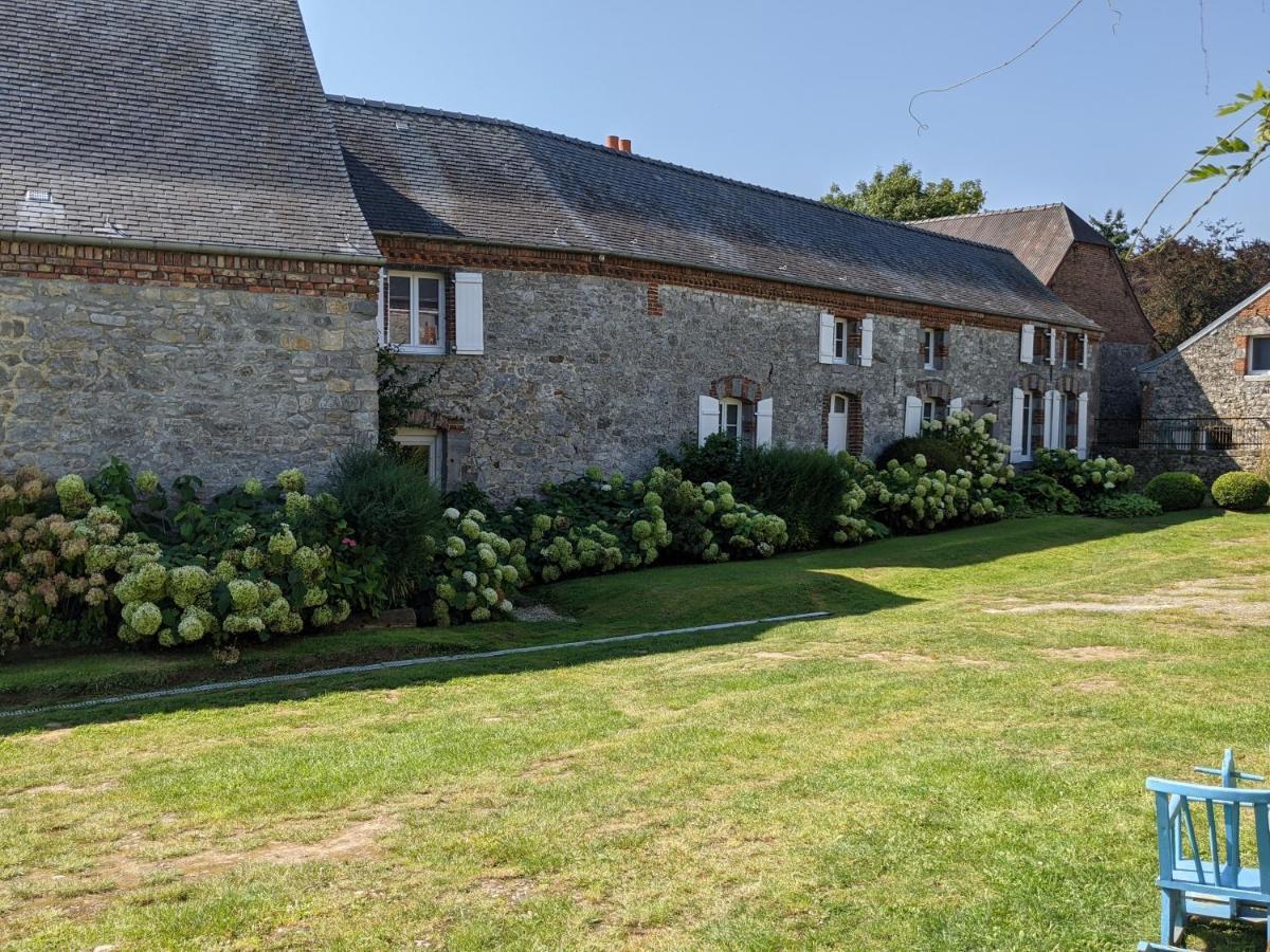 La Grange de Dourlers Bed and Breakfast Buitenkant foto